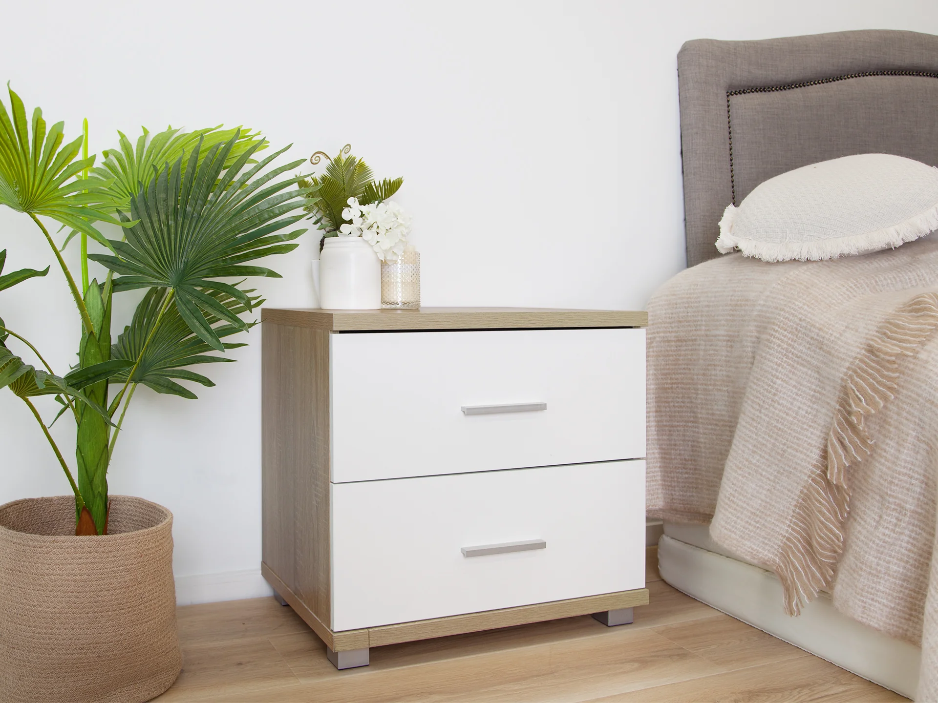 Bram Bedside Table - Oak - Image 3