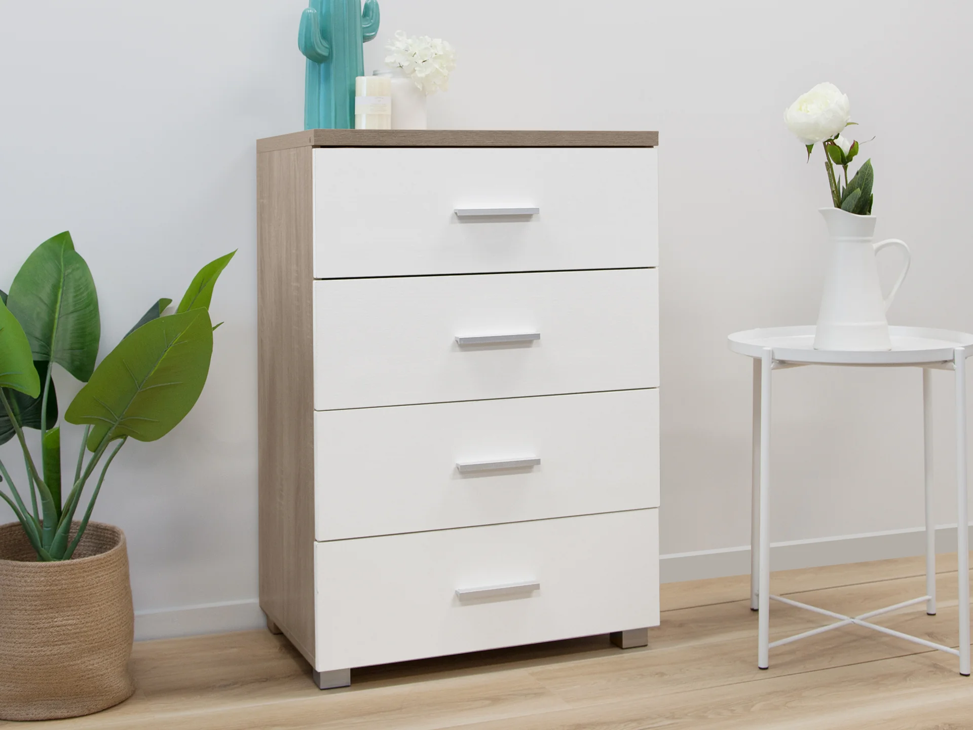 Bram Tallboy 4 Drawer Chest Dresser - Oak - Image 3