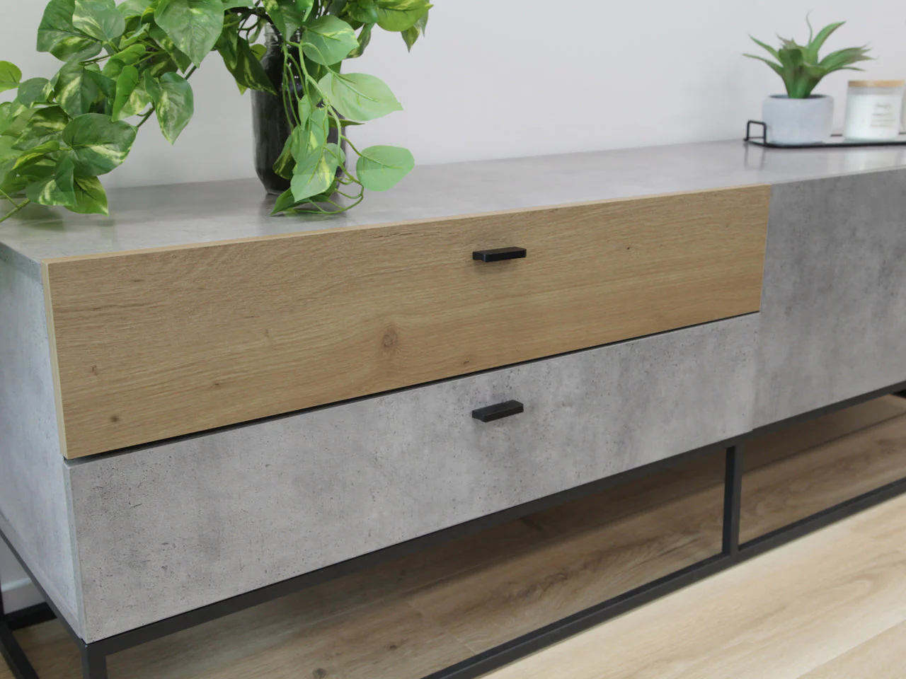 CLIFFORD 1.6M Entertainment Unit - Image 5
