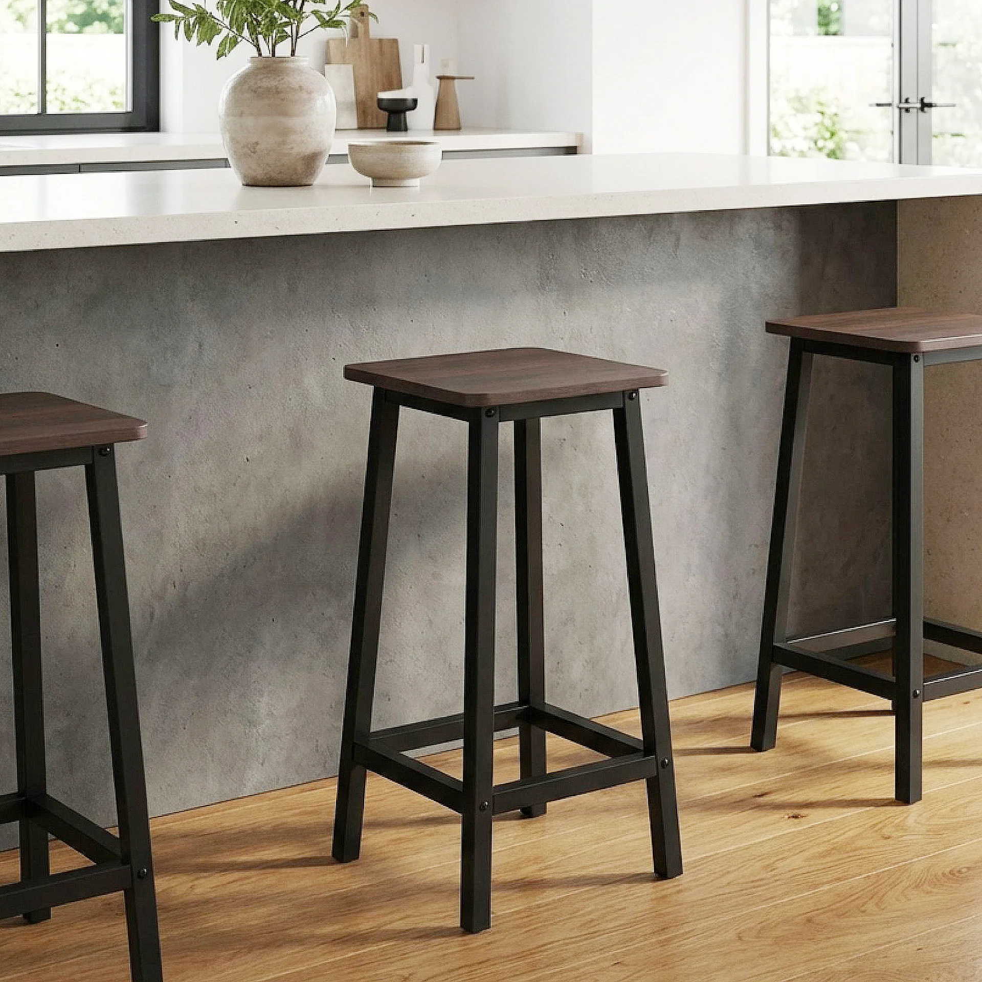 Ian Metal Bar Stool - Rustic Brown + Black