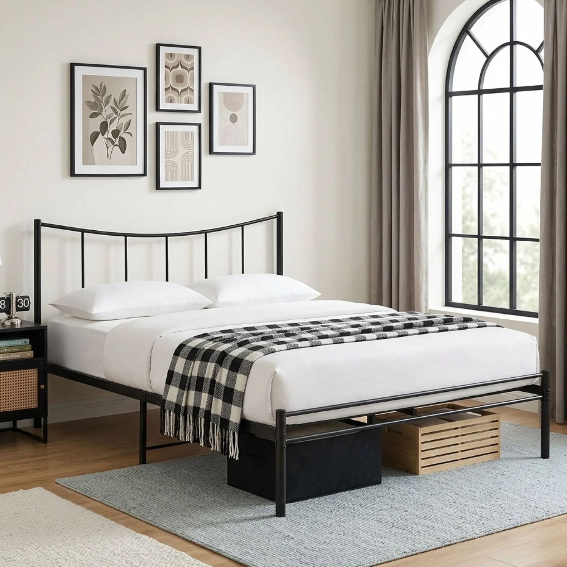 Kinsley Queen Metal Bed Frame - Black - Image 3