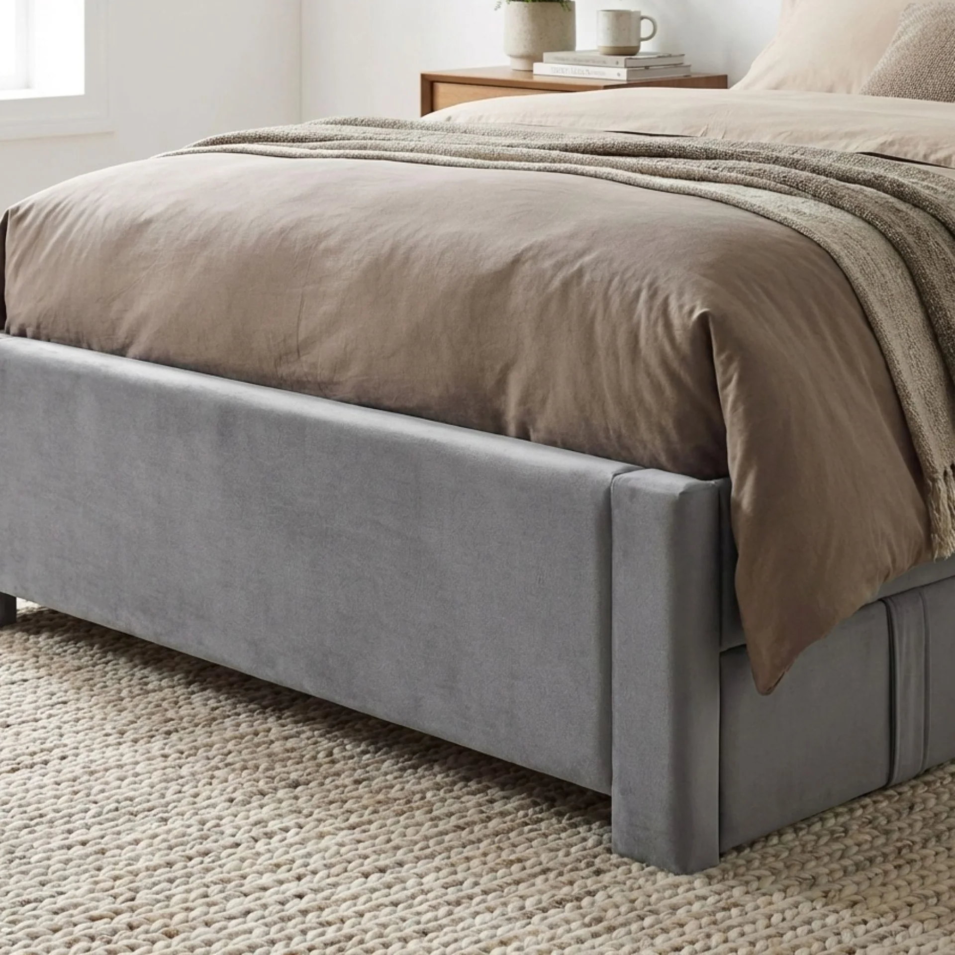 Montana Velvet Double Bed Frame with 4 Drawers - Grey - Image 8
