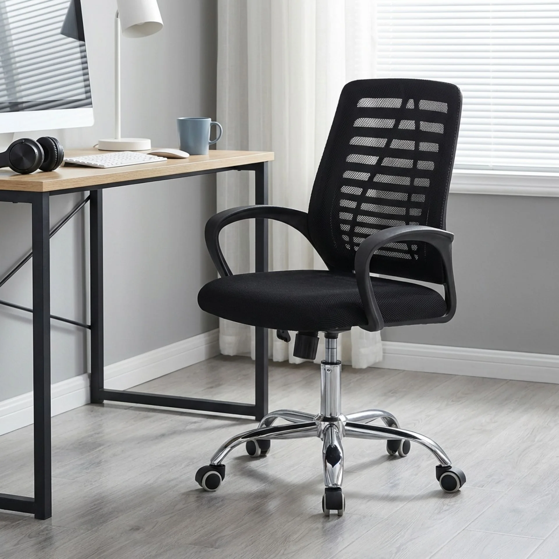 Strix Office Chair - Black - Image 6